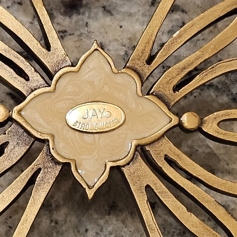 RARE JAY STRONGWATER ARABESQUE SCROLL GUEST TOWEL TISSUE HOLDER BATH VANITY TRAY